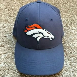 NWOT Denver Broncos hat
